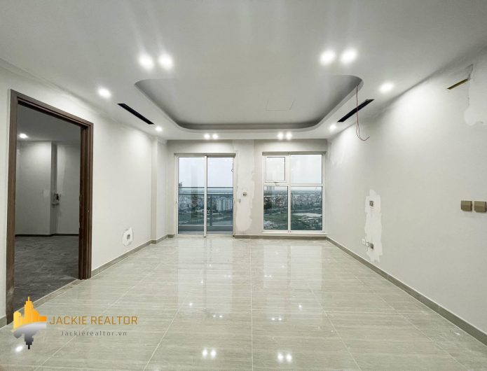 Brand new unfurnished 154sqm apartment in L5 Ciputra (1)