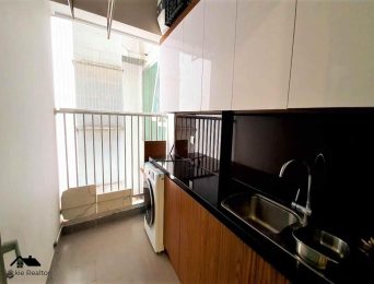 Bridge view apartment for rent in N03-T2 Building, Ngoai Giao Doan Hanoi (3)