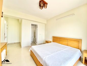 Bright And Airy Apartment For Rent In E4 Building, Ciputra Hanoi (4)