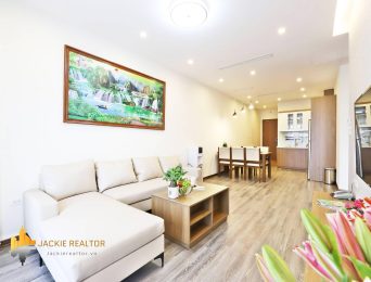Charming 2 bedrooms in Tay Ho apartment for rent (3)