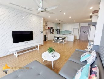 Charming 4BRs apartment for rent in Vinhomes Skylake (20)