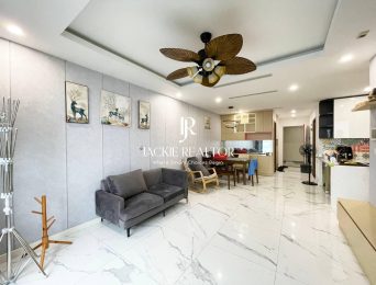 Cheap 2-bedroom apartment in Sunshine City for rent (4)