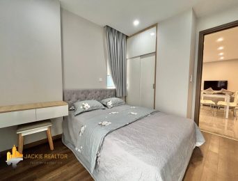 Cheap 2-bedroom apt in Ciputra Hanoi for rent (5)