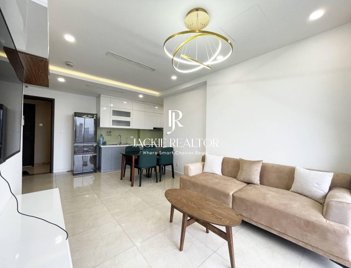 Cheap 2BDs apartment for rent in Vinhomes D' Capitale - C7 building (1)