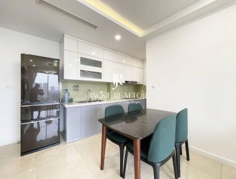 Cheap 2BDs apartment for rent in Vinhomes D' Capitale - C7 building (5)