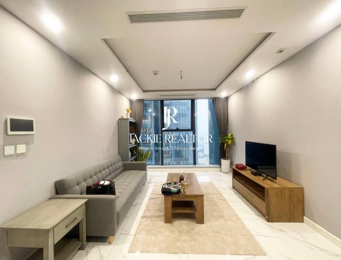 Cheap 3-bedroom apartment at S5 Sunshine City for rent (1)