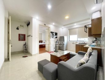 Cheap 3BRs4BATHs apartment for rent in Tu Hoa, Tay Ho, Hanoi (2)