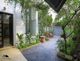Cheap price garden houses for rent in West Lake, Tay Ho, Hanoi (27)