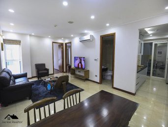 Cheap spacious apartment for rent in L2 Building, The Link Ciputra Hanoi, near golf course! (4)