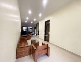 Cheap villa for rent at C2 Ciputra, close to SIS (5)