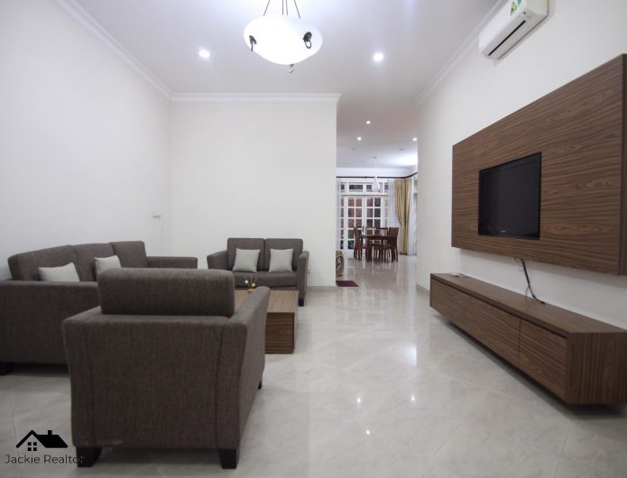 Ciputra Hanoi villa for rent in D4, near SIS, Hanoi Academy and UNIS (17)
