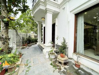 Ciputra house for rent T block - 280 sqm - 5 beds - 4 baths (5)