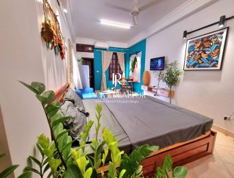Colorful studio apartment for rent in Truc Bach, Ba Dinh, Hanoi (3)
