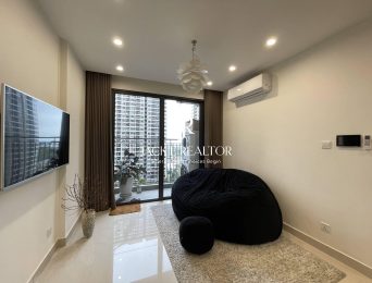 Comfortable 1-bedroom apartment in Vinhomes Smart City for rent (2)
