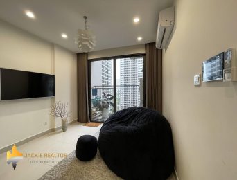 Comfortable 1-bedroom apartment in Vinhomes Smart City for rent (3)