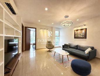 Comfortable 3-bedroom apartment in L4 Ciputra for rent (2)