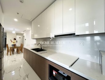 Comfortable 3-bedroom apartment in Sunshine City for rent (5)