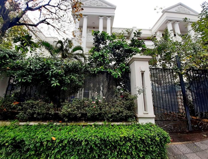 Commodious Ciputra villa for rent in block C, Tay Ho, Hanoi (32)