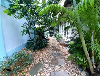 Commodious Ciputra villa for rent in block C, Tay Ho, Hanoi (38)