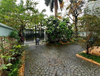 Commodious Ciputra villa for rent in block C, Tay Ho, Hanoi (39)