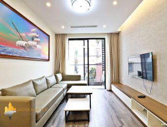Cozy 1-bedroom serviced apartment in Tay Ho for rent (2)