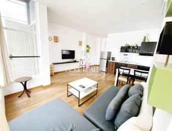 Cozy 1BD serviced apartment in Dang Thai Mai, Tay Ho for rent (3)