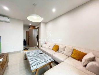 Cozy 2-bedroom apartment for rent at The Link Ciputra (2)