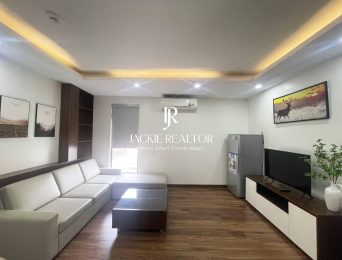 Cozy 2-bedroom apartment in To Ngoc Van for rent (2)