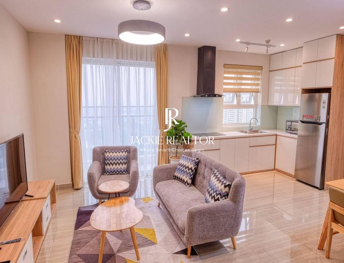 Cozy 2 bedrooms for rent in The Link Ciputra (1)