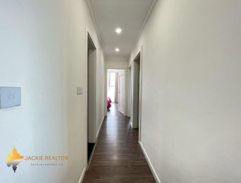 Cozy 3-bedroom apartment for rent in Sunshine Riverside (5)