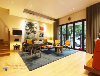 Cozy artistic villa in Vinhomes Riverside for rent (1)