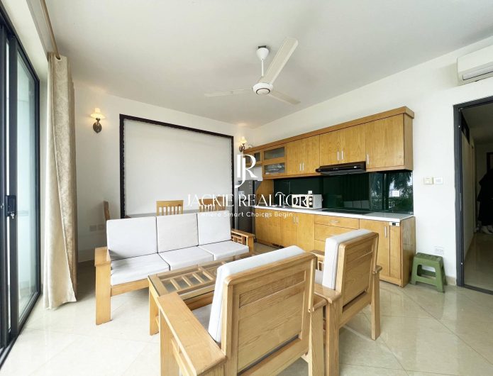 Cozy lakeview 2BDs apartment for rent in Tu Hoa Str, Westlake area (1)