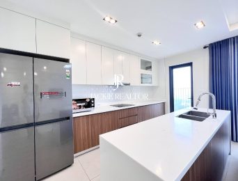 Dandy lake-view 3-bedroom apartment at Kosmo for rent (4)