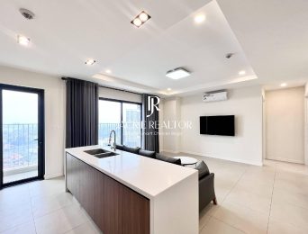 Dandy lake-view 3-bedroom apartment at Kosmo for rent (5)