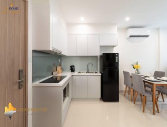 Deluxe 1BR apartment in Vinhomes Ocean Park for rent (4)