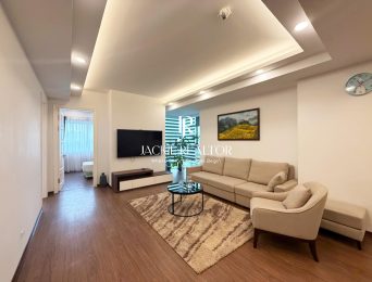 Desirable 3-bedroom apartment at E1 Ciputra for rent (2)