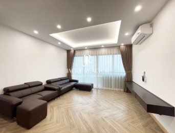 E4 E5 Ciputra Luxurious 154SQM apartment for rent (3)