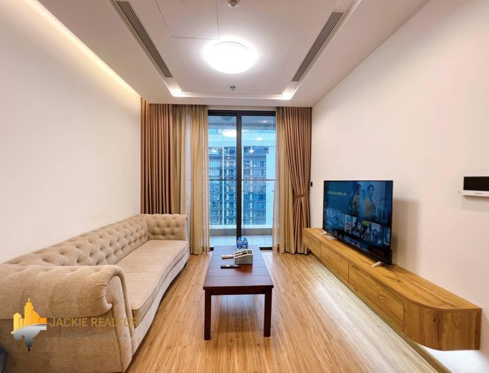 Elegant 1 bedroom for rent in M3 Vinhomes Metropolis Lieu Giai (1)