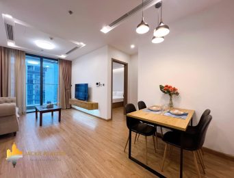 Elegant 1 bedroom for rent in M3 Vinhomes Metropolis Lieu Giai (3)
