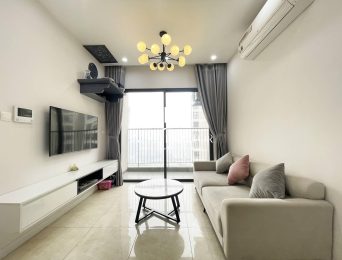 Elegant 2BDs apartment for rent in D Capitale Tran Duy Hung (3)
