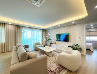 Elegant 3-bedroom apartment at E4 Ciputra for rent (4)
