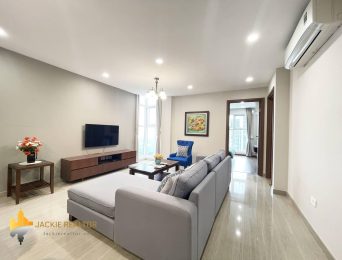 Elegant 3BRs apartment to rent in L3 Ciputra (4)