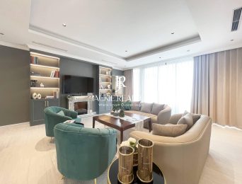 Elegant 4-bedroom apartment for rent in To Ngoc Van (4)