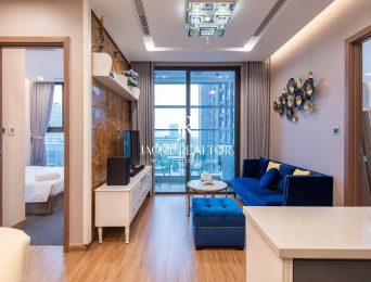 Elegant neo-classical apartment for rent in M2 building, Vinhomes Metropolis (4)