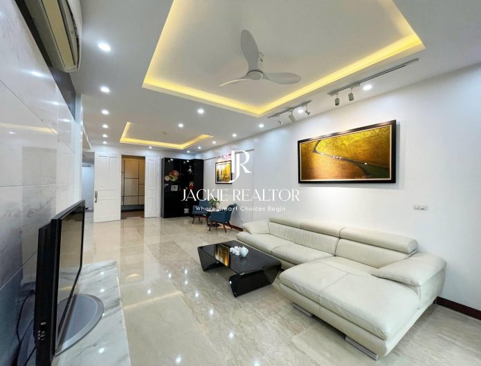 Enormous 4-bedroom apartment at P1 Ciputra for rent (1)