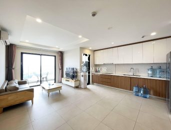 Excellent 3-bedroom transferred apartment at Kosmo Tay Ho (5)