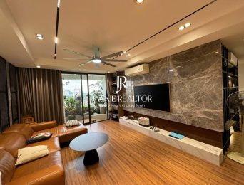 Excellent 4-bedroom apartment at P2 Ciputra for rent (3)