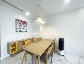 Excellent apartment with 2 bedrooms at Sunshine City for rent (4)