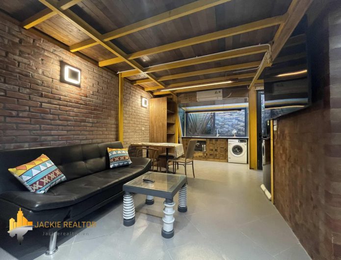 Excellent serviced apartment for rent near Syrena Shopping Center & Lion Mall (1)