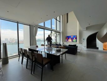 Exceptional 4-bedroom duplex apartment in Heritage Westlake for rent (3)